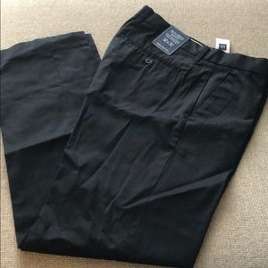 Men’s gap khakis (black)